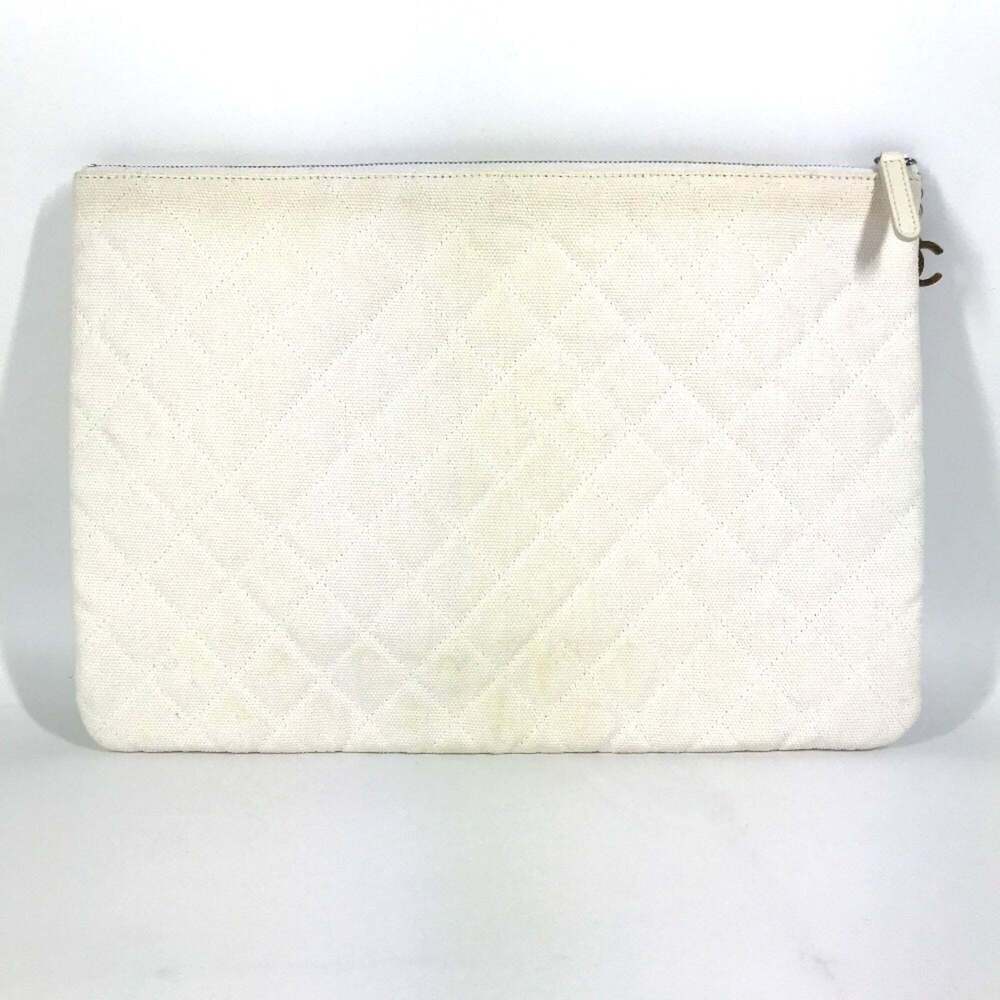 CHANEL Pink Canvas Pouch - Picture 2 of 16